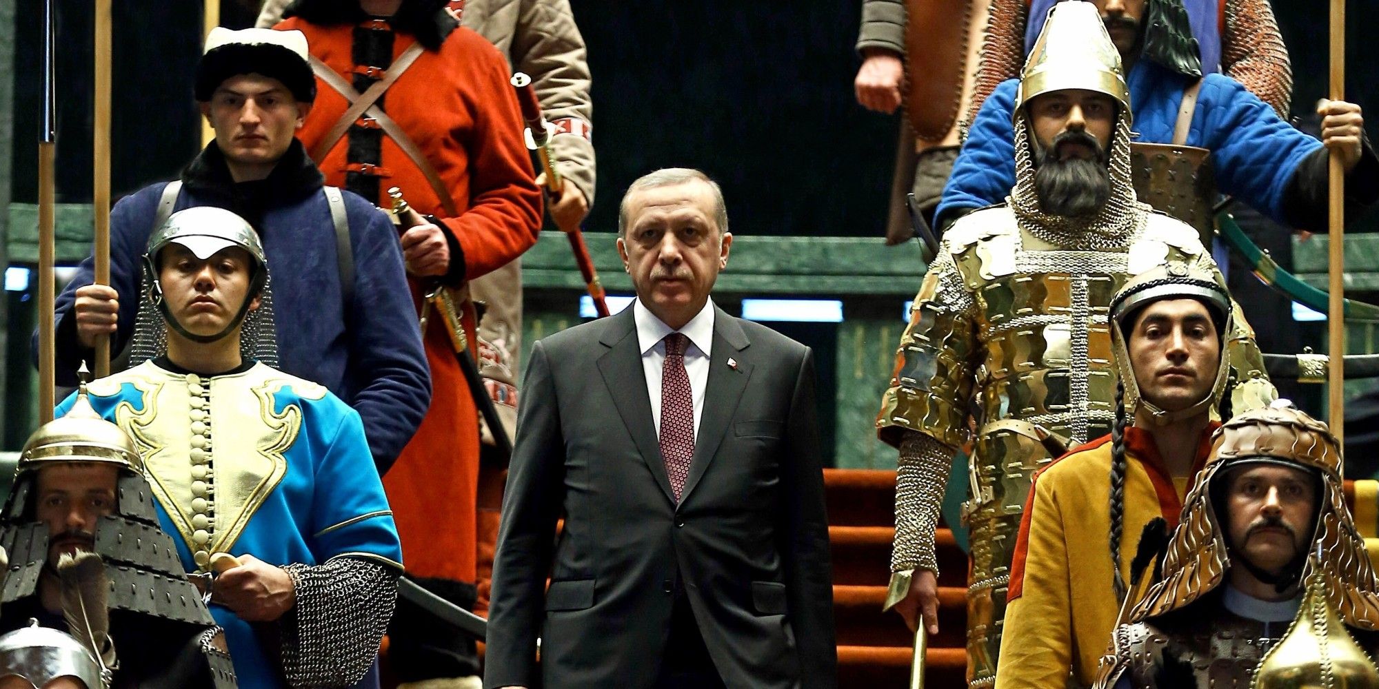 Propagande anti-occidentale, instrumentalisation du passé ottoman… Le régime d’Erdogan veut-il braquer l’opinion turque contre l’Europe ?